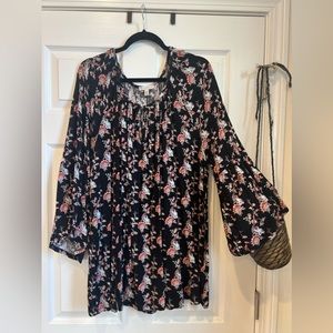Elaine Rose Peep Hole Blouse size 3X